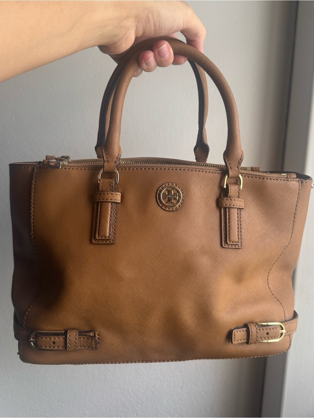Tory Burch Robinson Brown Saffiano Leather Double Zip Tote Crossbody Bag